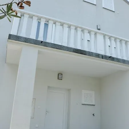 Zrina Ostro Apartment